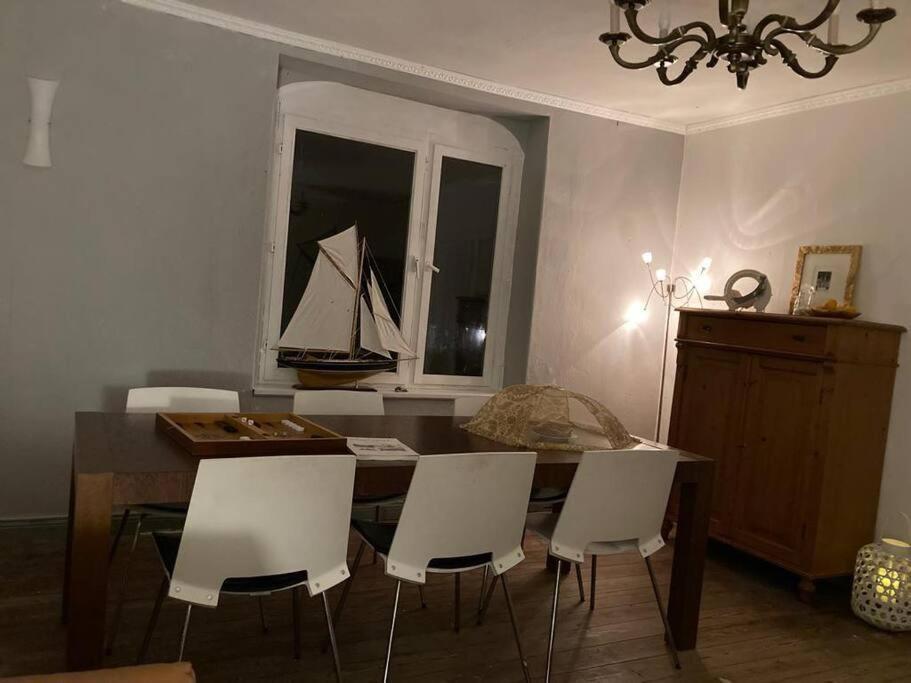 Ferienhaus Sommer Linden Deyelsdorf ภายนอก รูปภาพ